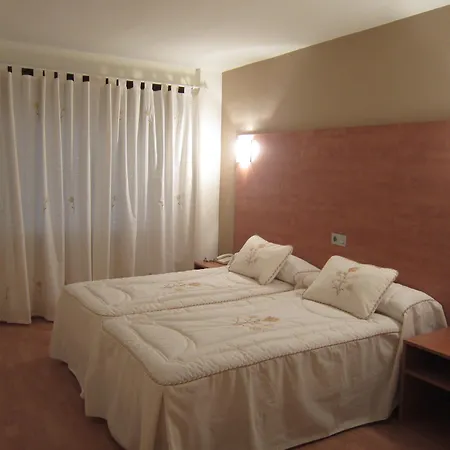 Hotel Acebos Azabache