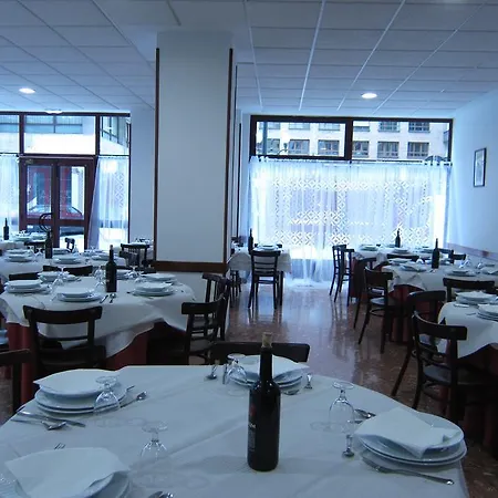 Acebos Azabache 3* Gijón