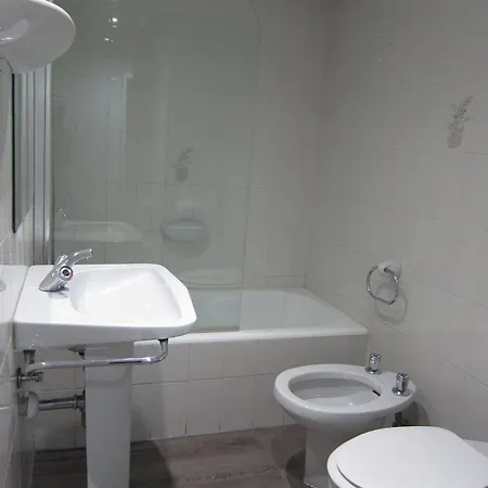 호텔 Acebos Azabache 3*